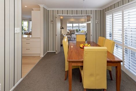 Photo of property in 3 Pounamu Place, Shelly Park, Auckland, 2014