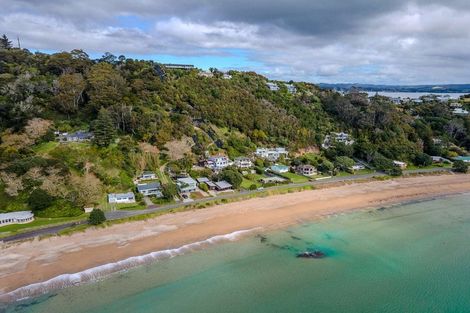 Photo of property in 135 Long Beach Road, Russell, 0202