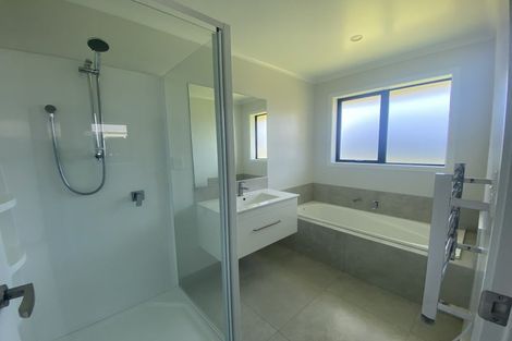 Photo of property in 36 Lockerbie Street, Morrinsville, 3300