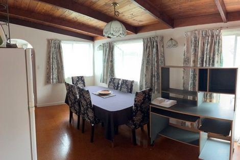 Photo of property in 6 Barberry Lane, Te Atatu Peninsula, Auckland, 0610