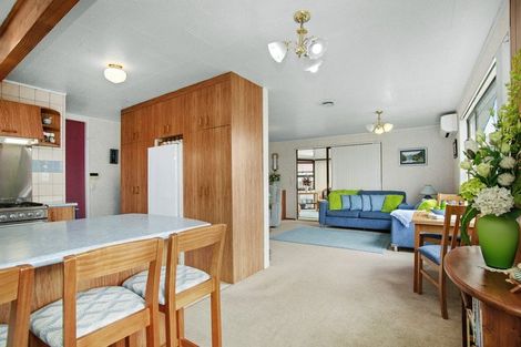 Photo of property in 10 Morning View, Titahi Bay, Porirua, 5022