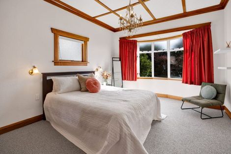 Photo of property in 183 Tukapa Street, Westown, New Plymouth, 4310