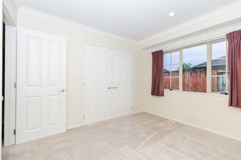 Photo of property in 32 Miers Glade, Rototuna North, Hamilton, 3210