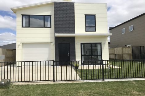 Photo of property in 11 Ridgedale Crescent, Flagstaff, Hamilton, 3210