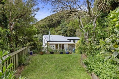 Photo of property in 43 Cleary Street, Waterloo, Lower Hutt, 5011