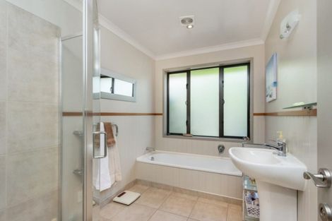 Photo of property in 6a Riverview Terrace, Fairfield, Hamilton, 3214