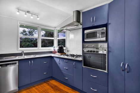 Photo of property in 361 Corbett Road, Paraite, New Plymouth, 4373