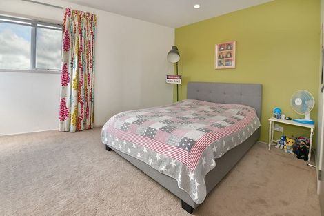 Photo of property in 52a Everard Avenue, Army Bay, Whangaparaoa, 0930