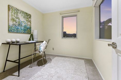 Photo of property in 9 Carex Way, Long Bay, Auckland, 0630