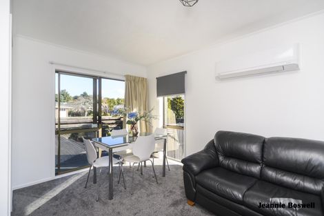 Photo of property in 34 Dahlstrom Grove, Kelvin Grove, Palmerston North, 4414