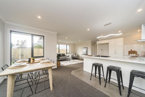 Photo of property in 17 Colonial Place, Kelvin Grove, Palmerston North, 4414