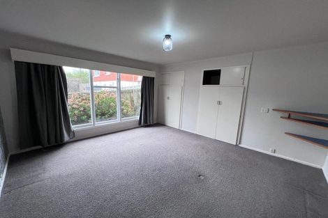 Photo of property in 84 Kaikorai Valley Road, Glenross, Dunedin, 9011