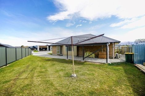 Photo of property in 2 Half Time Close, Omakau, 9376