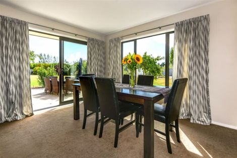 Photo of property in 2 Jacks Drive, West Melton, 7618