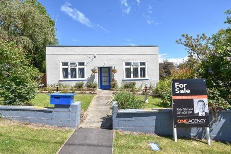Photo of property in 54 Perth Street, South Hill, Oamaru, 9400