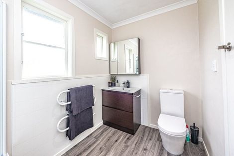 Photo of property in 16 Nikau Street, Tawhero, Whanganui, 4501