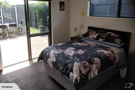 Photo of property in 13 Jules Crescent, Bell Block, New Plymouth, 4312
