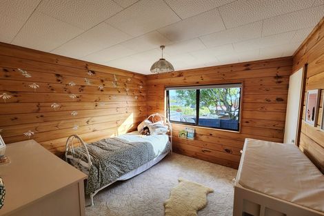 Photo of property in 14b Gledstane Road, Stanmore Bay, Whangaparaoa, 0932