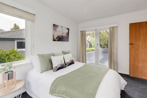 Photo of property in 8 Trist Place, Edgeware, Christchurch, 8013