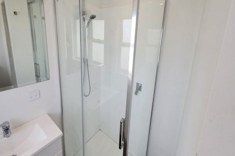 Photo of property in 7 Cook Street, Marfell, New Plymouth, 4310