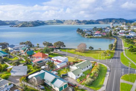 Photo of property in 1 Puriri Street, Raglan, 3225