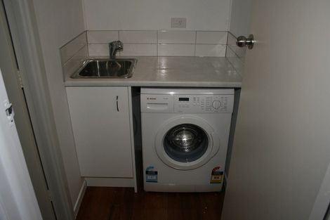 Photo of property in 1/87 Lake Road, Belmont, Auckland, 0622