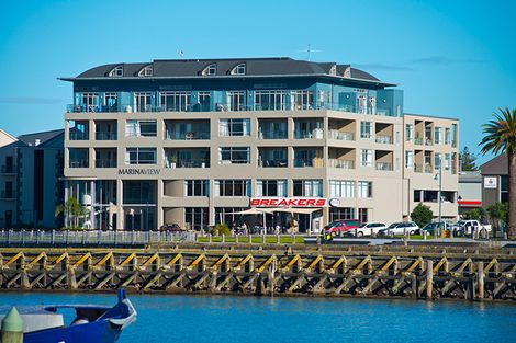 Photo of property in 4 Reads Quay, Gisborne, 4010