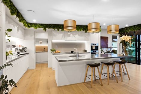 Photo of property in 3a William Bayes Place, Red Beach, 0932