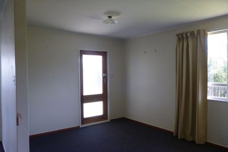 Photo of property in 2 Maire Street, Pahiatua, 4910