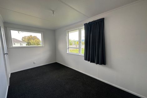 Photo of property in 105 Brandon Street, Featherston, 5710