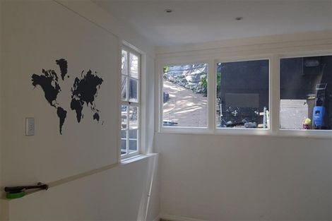 Photo of property in 67 Norwood Road, Bayswater, Auckland, 0622