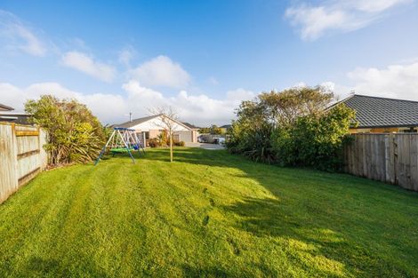 Photo of property in 23 Woodgate Court, Fitzherbert, Palmerston North, 4410