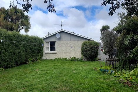 Photo of property in 2/5 Daniels Road, Redwood, Christchurch, 8051