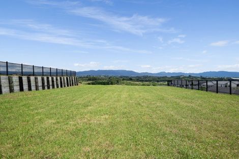 Photo of property in 8 Kuaka Rise, Omokoroa, 3114