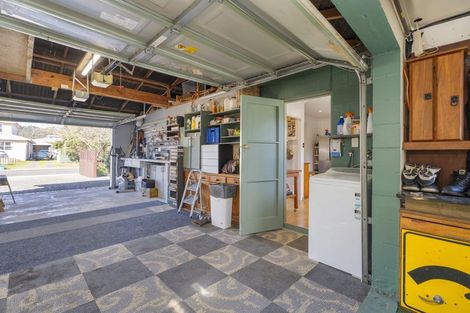 Photo of property in 77 Catherine Crescent, Whitianga, 3510