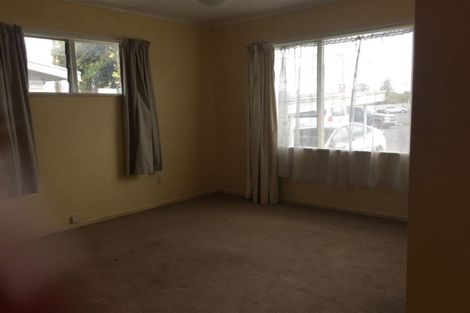 Photo of property in 23 Titirangi Road, New Lynn, Auckland, 0600
