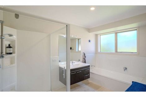 Photo of property in 10 Pickmere Lane, Kerikeri, 0230