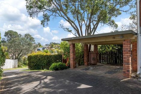 Photo of property in 9 Castleton Drive, Howick, Auckland, 2014