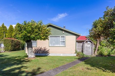 Photo of property in 5 Huriana Grove, Turangi, 3334