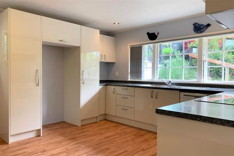 Photo of property in 28 Matipo Road, Mairangi Bay, Auckland, 0630