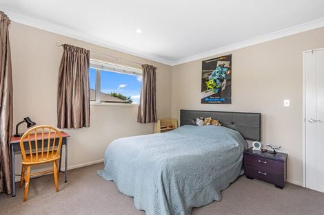 Photo of property in 137 Centaurus Road, Saint Martins, Christchurch, 8022