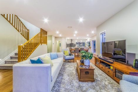 Photo of property in 41e Chester Avenue, Greenhithe, Auckland, 0632