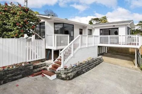 Photo of property in 21a Coroglen Avenue, Birkenhead, Auckland, 0626