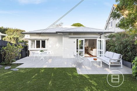 Photo of property in 12 Sefton Avenue, Grey Lynn, Auckland, 1021