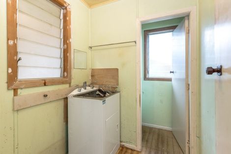 Photo of property in 14 Udy Street, Greytown, 5712