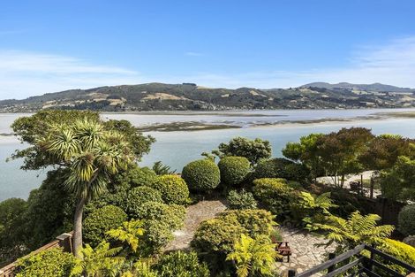 Photo of property in 16 Bayne Terrace, Macandrew Bay, Dunedin, 9014