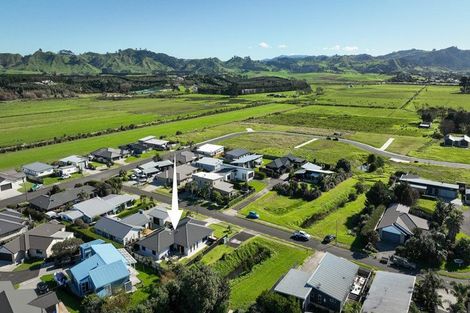 Photo of property in 21 Surfers Avenue, Waihi Beach, 3611
