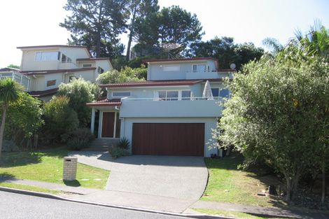 Photo of property in 23a Penguin Drive, Murrays Bay, Auckland, 0630