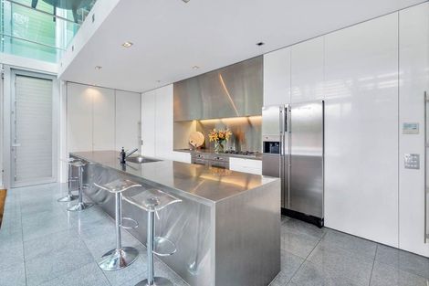 Photo of property in 2/6 Alberon Place, Parnell, Auckland, 1052