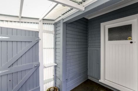 Photo of property in 7 Lyn Street, Lynmouth, New Plymouth, 4310